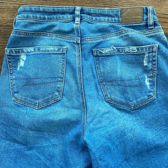 American Eagle Outfitters Mom Straight Jeans - Picture 8 of 9